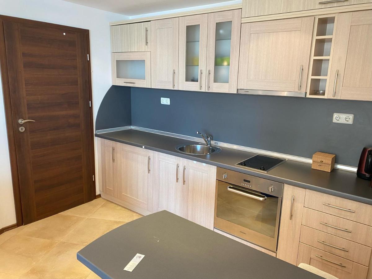 Port Balchik Apartment エクステリア 写真