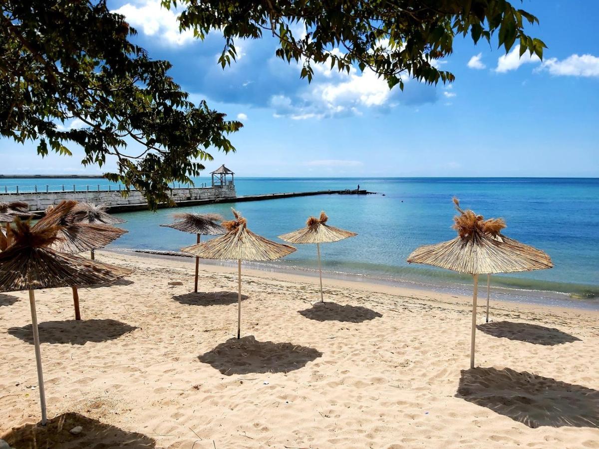Port Balchik Apartment エクステリア 写真