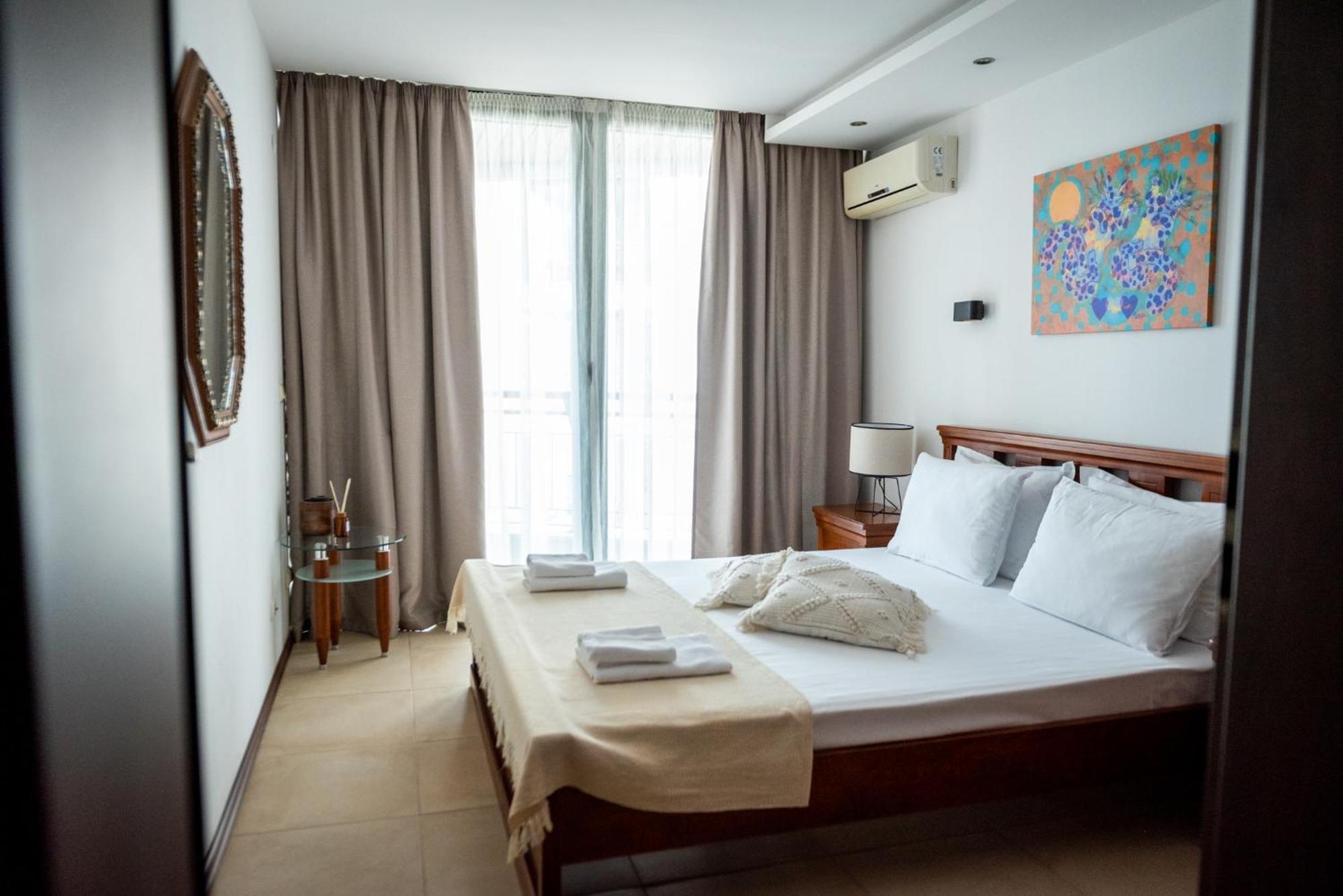 Port Balchik Apartment エクステリア 写真